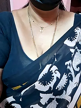 ananya956 online show from 10/19/25, 11:00