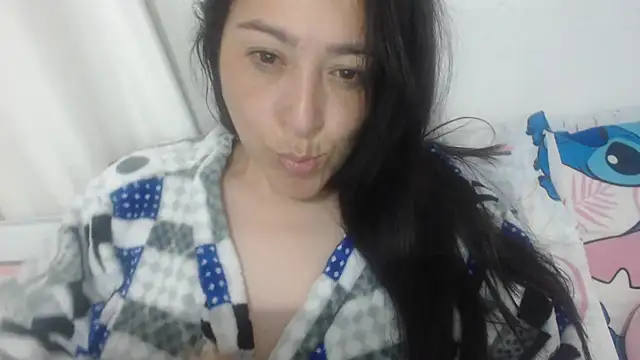 naughthyany16 online show from 10/19/25, 04:24