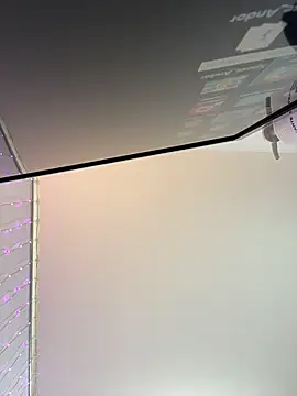 im anna  online show from 10/21/25, 05:24