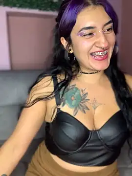 Snapshot of Lilith_Pink chatting on 01/10/25, 05:37 Lilith Pink online show from 01/10/25, 05:37