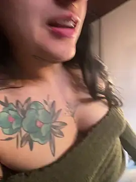 Snapshot of Lilith_Pink chatting on 03/16/25, 04:12 Lilith Pink online show from 03/16/25, 04:12