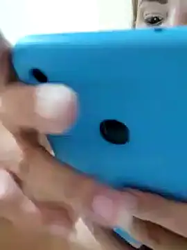 Snapshot of BrendaBittencourt chatting on 02/25/25, 02:44 BrendaBittencourt online show from 02/25/25, 02:44