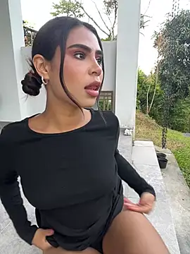 HaileyBaldwin online show from 01/26/25, 10:13