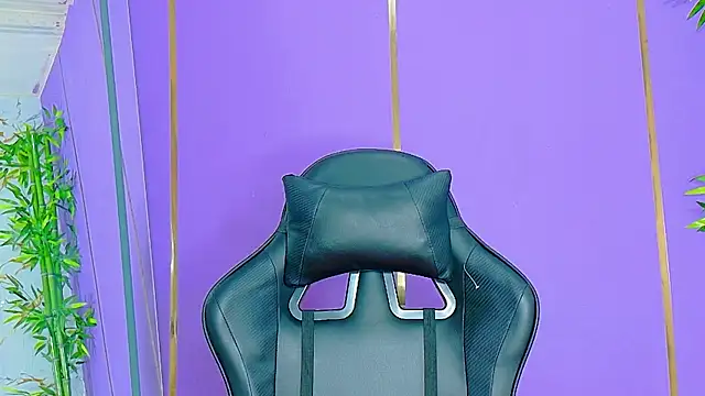 scarlet-jonesx online show from 10/19/25, 01:17