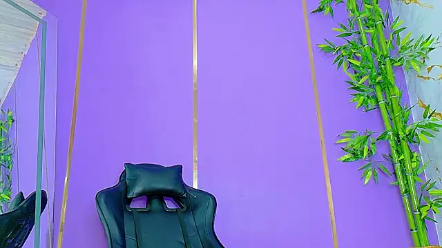 scarlet-jonesx online show from 10/23/25, 06:45