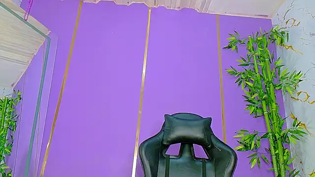 scarlet-jonesx online show from 10/31/25, 10:22