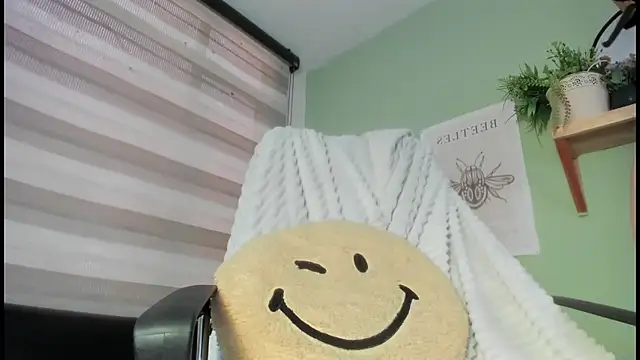 SheryLee online show from 02/04/25, 08:28