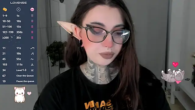 Dixi Pixi  online show from 10/19/25, 05:52