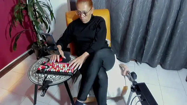 BrendaSex Hot online show from 10/18/25, 08:42