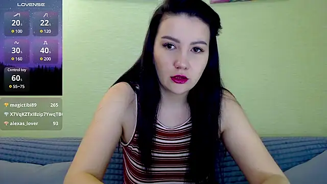 Snapshot of AlexaCruze chatting on 12/12/24, 06:31 AlexaCruze online show from 12/12/24, 06:31