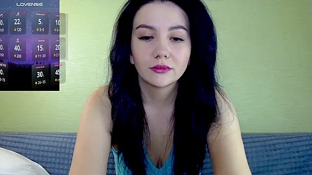 Snapshot of AlexaCruze chatting on 12/15/24, 04:59 AlexaCruze online show from 12/15/24, 04:59