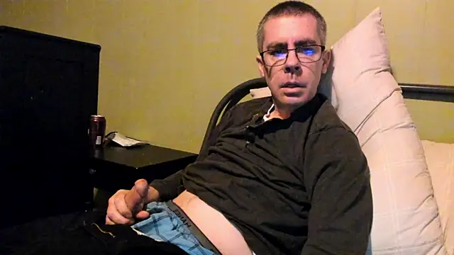 ImportantEquator0 online show from 11/02/25, 01:13