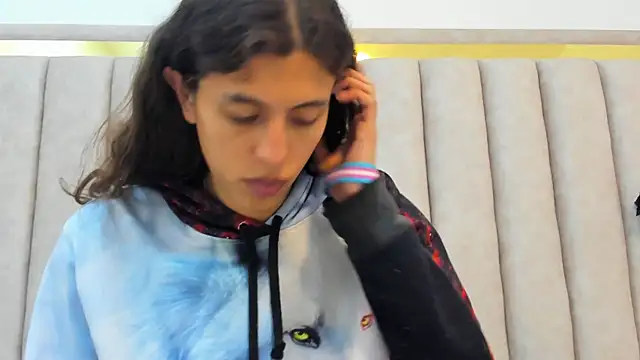 FreyaMoller online show from 02/13/25, 06:38