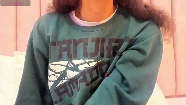 FreyaMoller online show from 03/13/25, 07:06