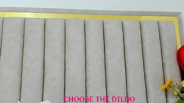 FreyaMoller online show from 09/29/25, 06:46