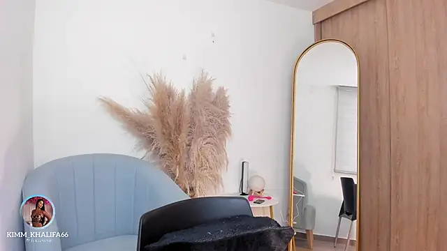 Kimm khalifa online show from 10/11/25, 10:19