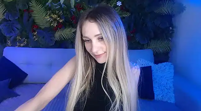 Horny Blond online show from 12/25/24, 09:02