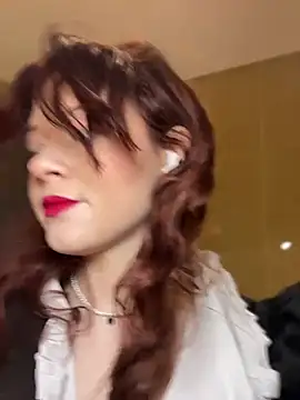 Snapshot of Times__Square chatting on 03/01/25, 04:04 Times Square online show from 03/01/25, 04:04