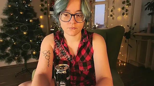 alisahug online show from 12/06/24, 11:11