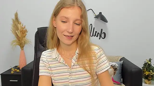 LolaWilsons online show from 12/31/24, 01:19