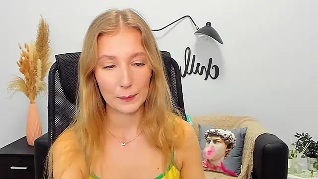 LolaWilsons online show from 01/17/25, 12:52