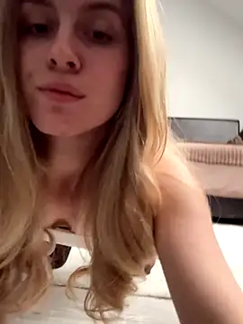 RozzitaBedberry online show from 11/14/25, 11:53