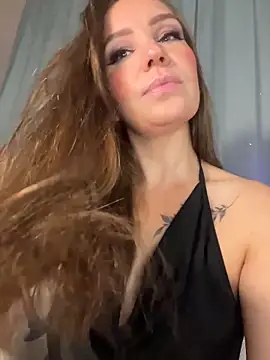 Snapshot of _Your_Pleasure_ chatting on 10/27/25, 05:33 Your Pleasure online show from 10/27/25, 05:33