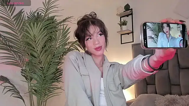 Carlita cute online show from 12/12/24, 08:10