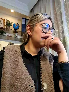 Cata Office-12 online show from 01/30/25, 02:15