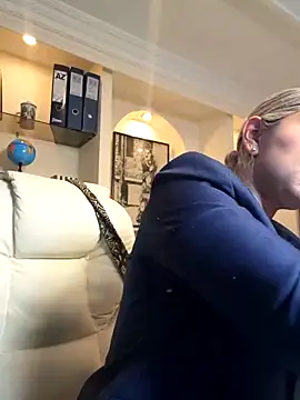 Cata Office-12 online show from 02/14/25, 04:20