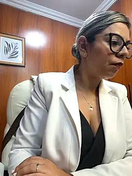 Cata Office-12 online show from 09/11/25, 02:50