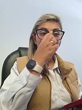 Cata Office-12 online show from 11/08/25, 05:01