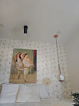 valery mora online show from 02/10/25, 01:33