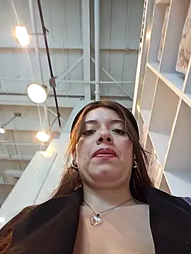 valery mora online show from 02/27/25, 04:43