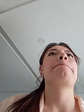 valery mora online show from 03/01/25, 05:27