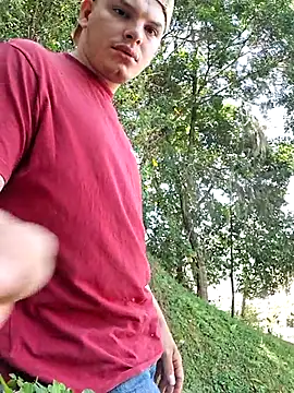  Ottis  online show from 11/07/25, 03:23