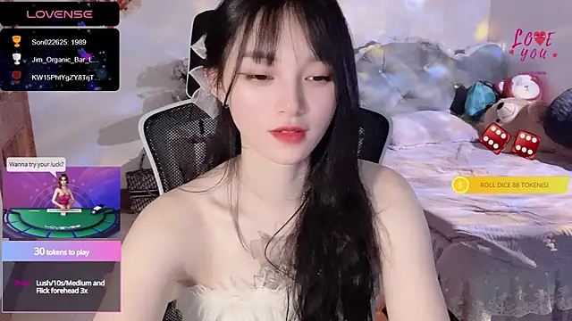    Nari    online show from 03/18/25, 02:36