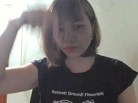 Angela-Eira online show from 10/27/25, 09:08