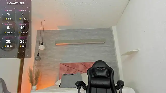 thararouse online show from 10/23/25, 12:48