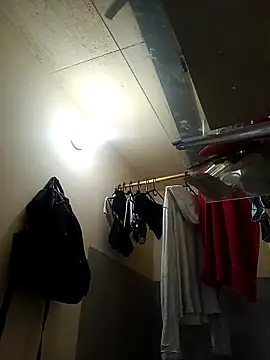 Dakary hot online show from 10/29/25, 07:37