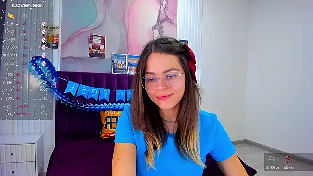 Kelly Cuutie online show from 09/25/25, 12:47
