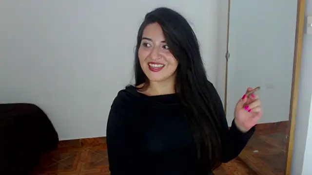 Snapshot of moritalatina chatting on 09/27/25, 10:37 moritalatina online show from 09/27/25, 10:37