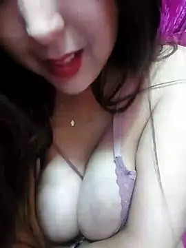 Snapshot of LoNa-daloua chatting on 01/27/25, 06:31 LoNa-daloua online show from 01/27/25, 06:31