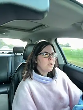 FreakNastyLacie online show from 10/28/25, 09:50