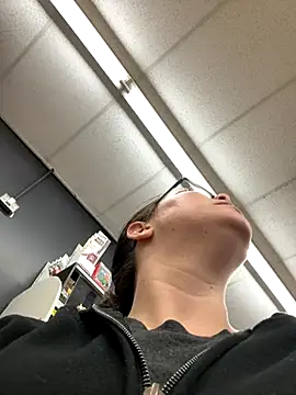 FreakNastyLacie online show from 11/15/25, 02:09