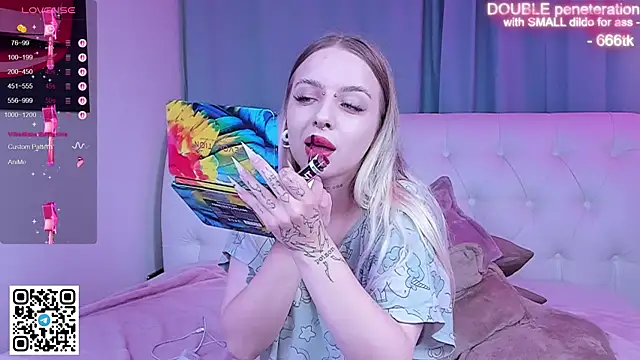 Alice Halle online show from 11/13/25, 06:23