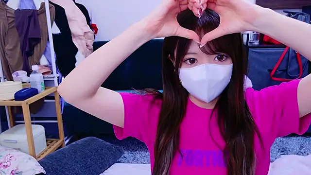 yuki-chi online show from 02/14/25, 04:41