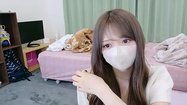 yuki-chi online show from 10/05/25, 02:04