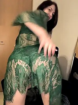 Linalicious online show from 12/20/24, 07:28