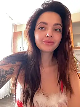 Snapshot of GoodGirll2133 chatting on 12/25/24, 04:01 GoodGirll2133 online show from 12/25/24, 04:01